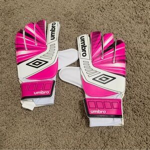 NEW Umbro Soccer Goalie Gloves Arturo Size 7
